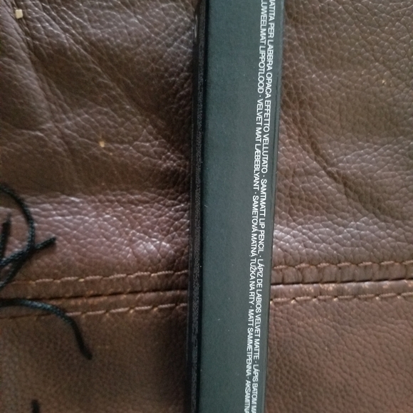 New NARS Velvet Matte Lipstick Pencil - Picture 4 of 4